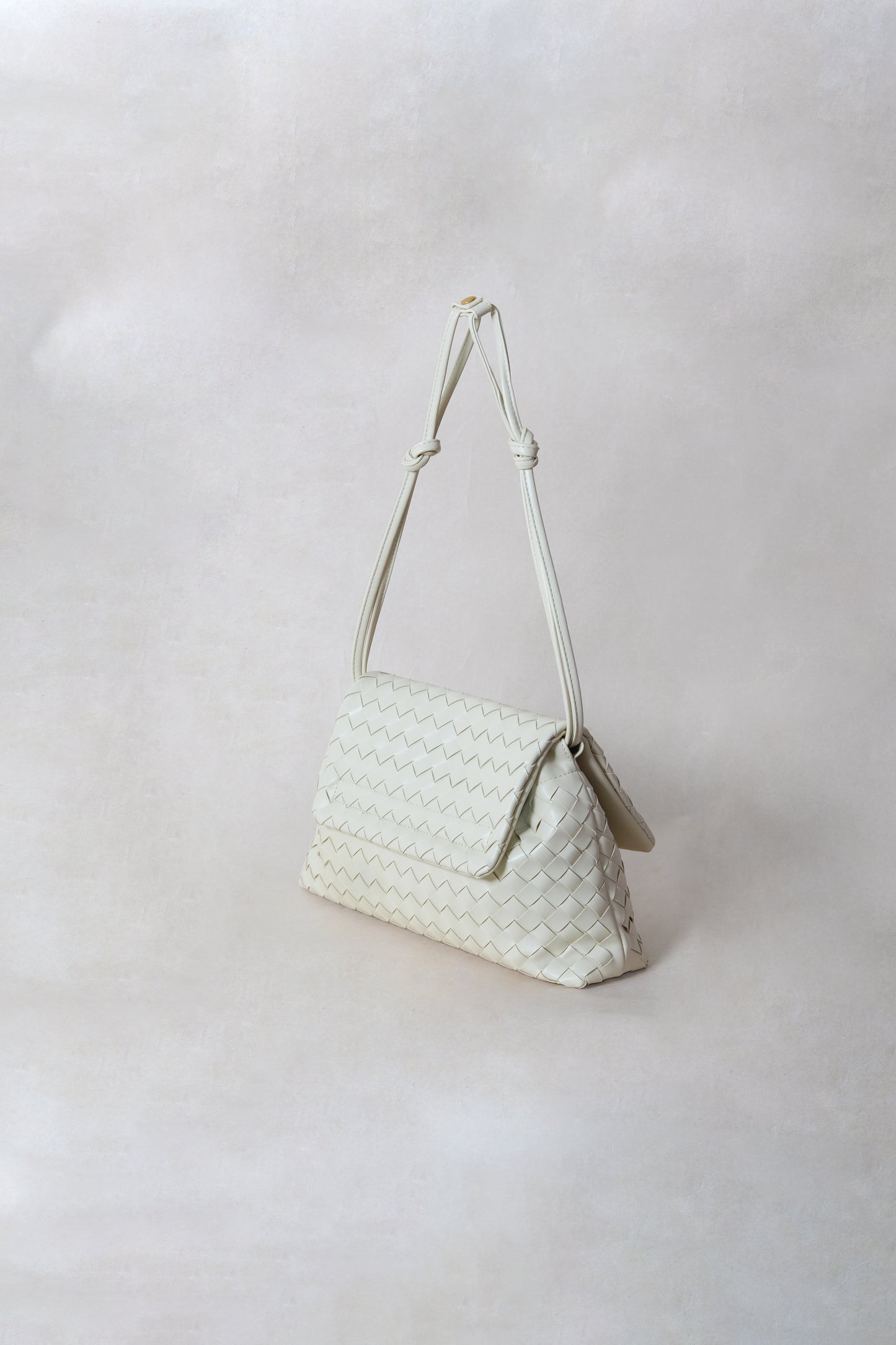 Artisan Classic Messenger Bag - Cream Yellow