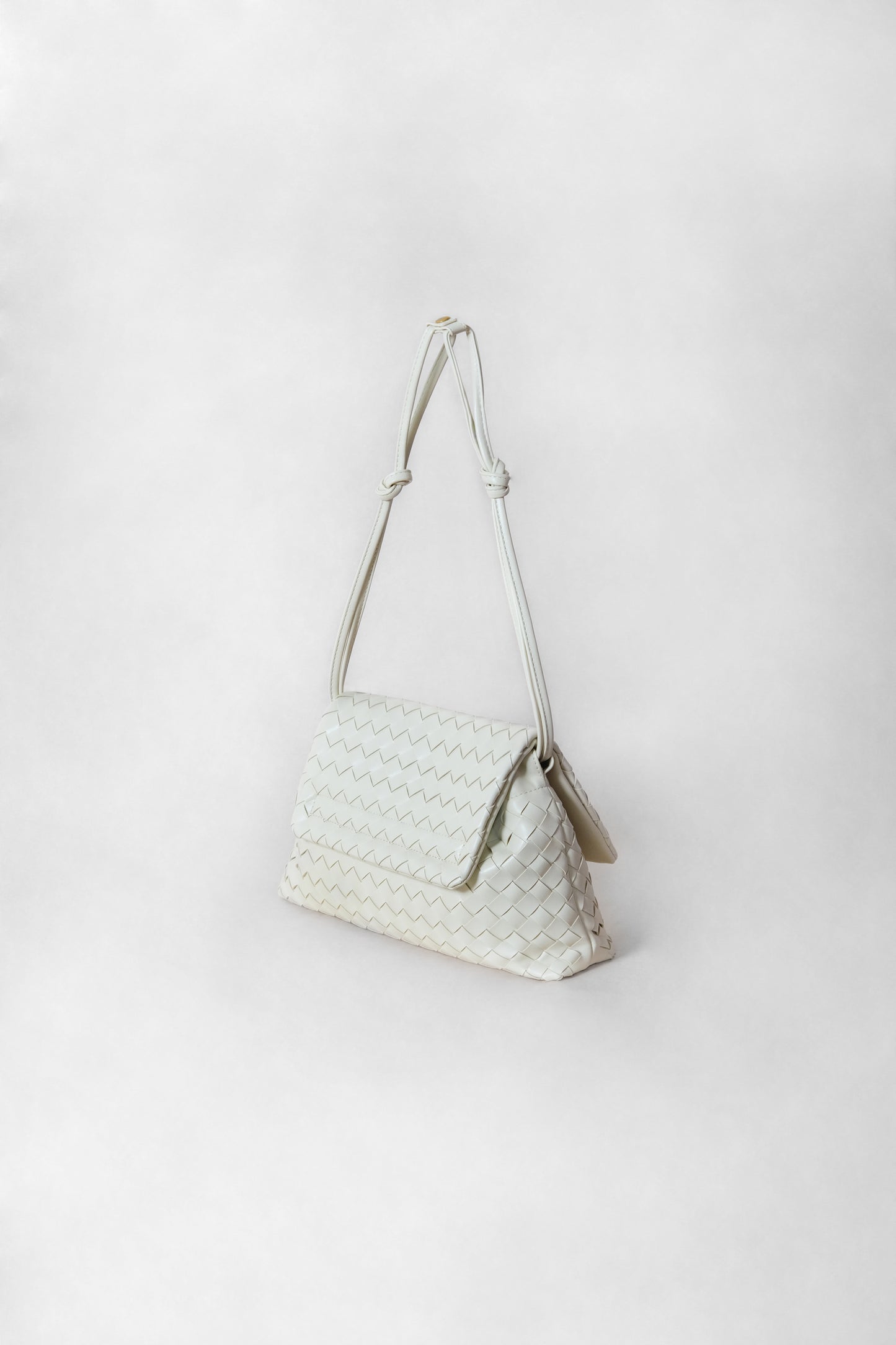 Artisan Classic Messenger Bag - Cream Yellow