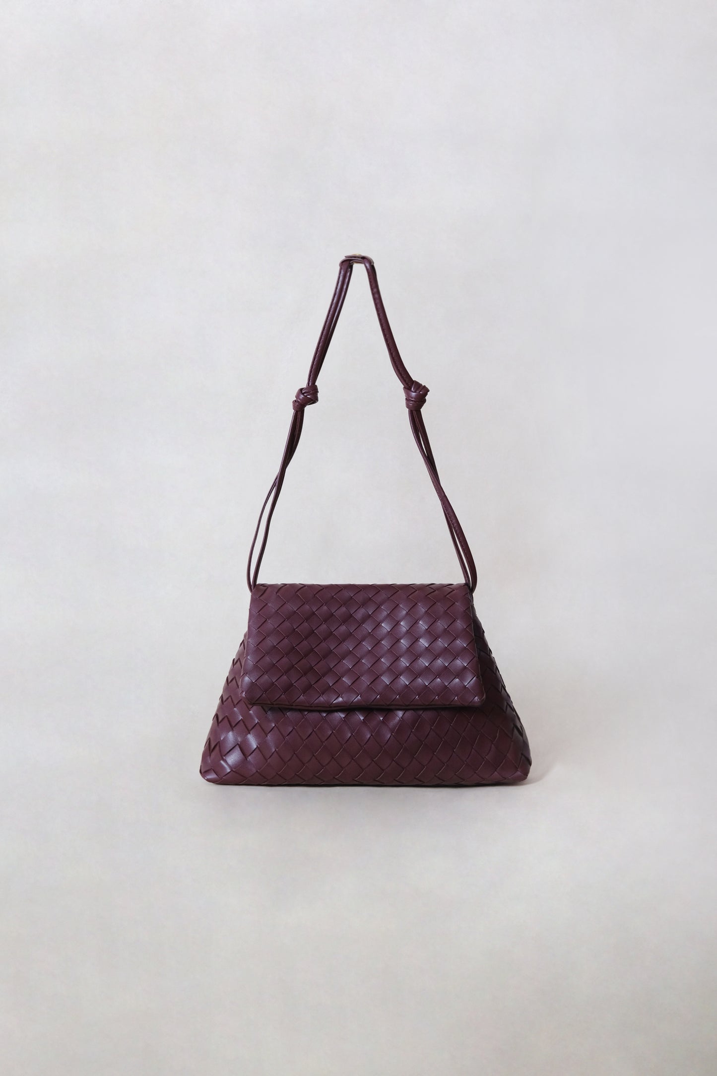 Artisan Classic Messenger Bag - Shinny Wine Red