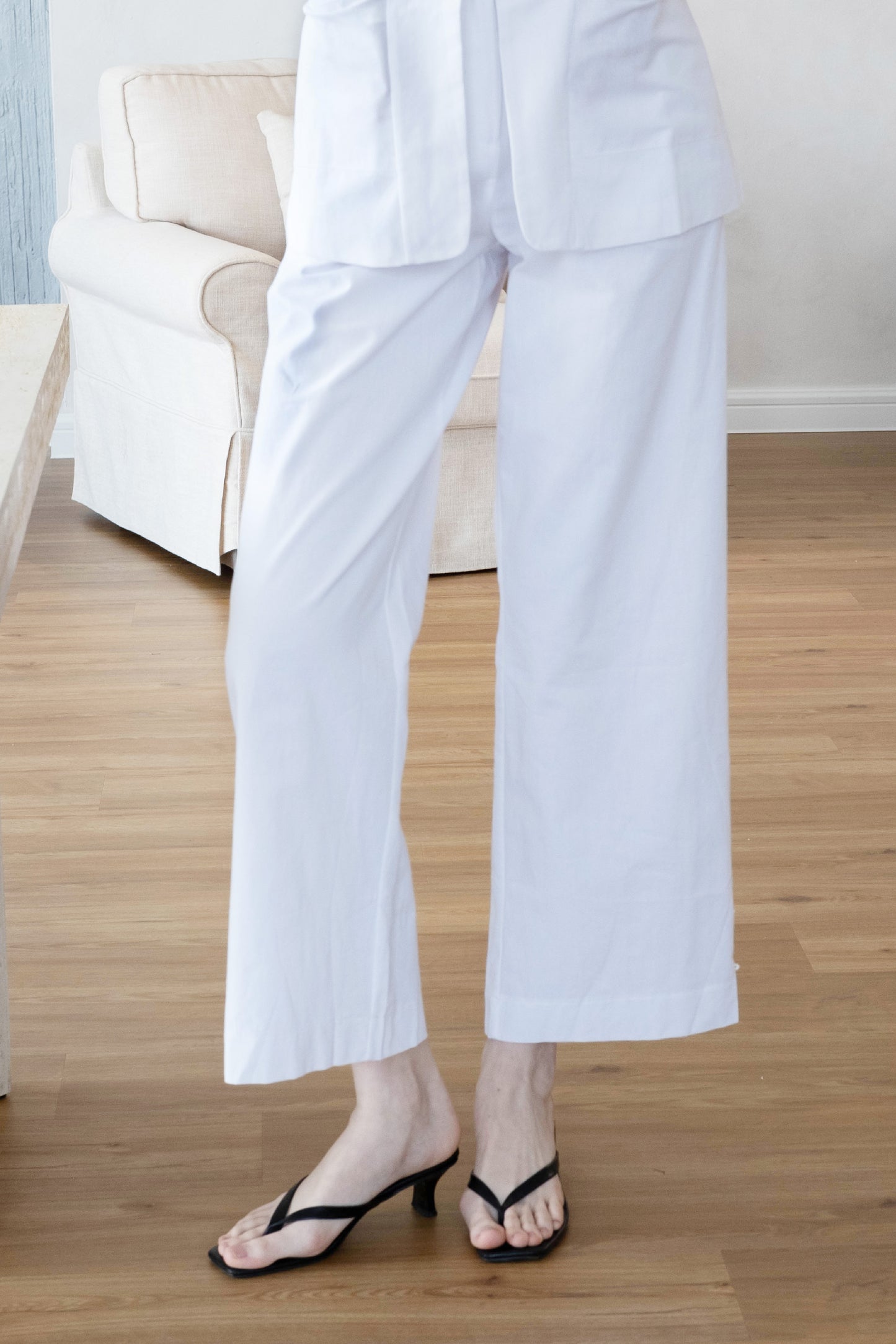 Classic Contour Vest & Trouser Set - White