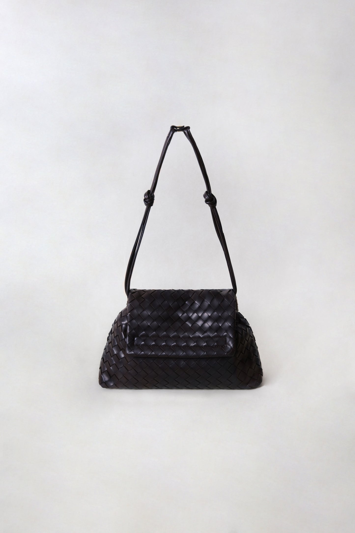 Artisan Classic Messenger Bag - Black Currant