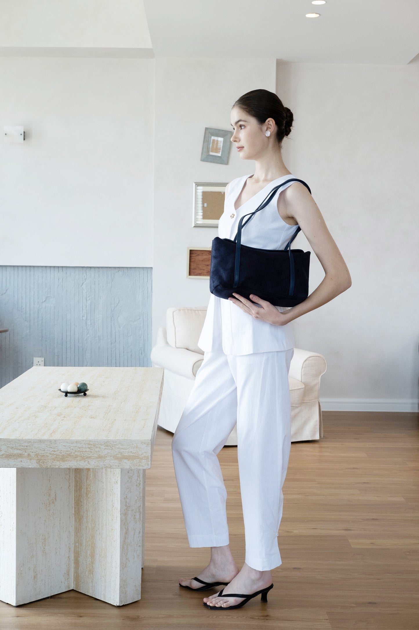 Matte Épure Carry Tote - Dark Blue