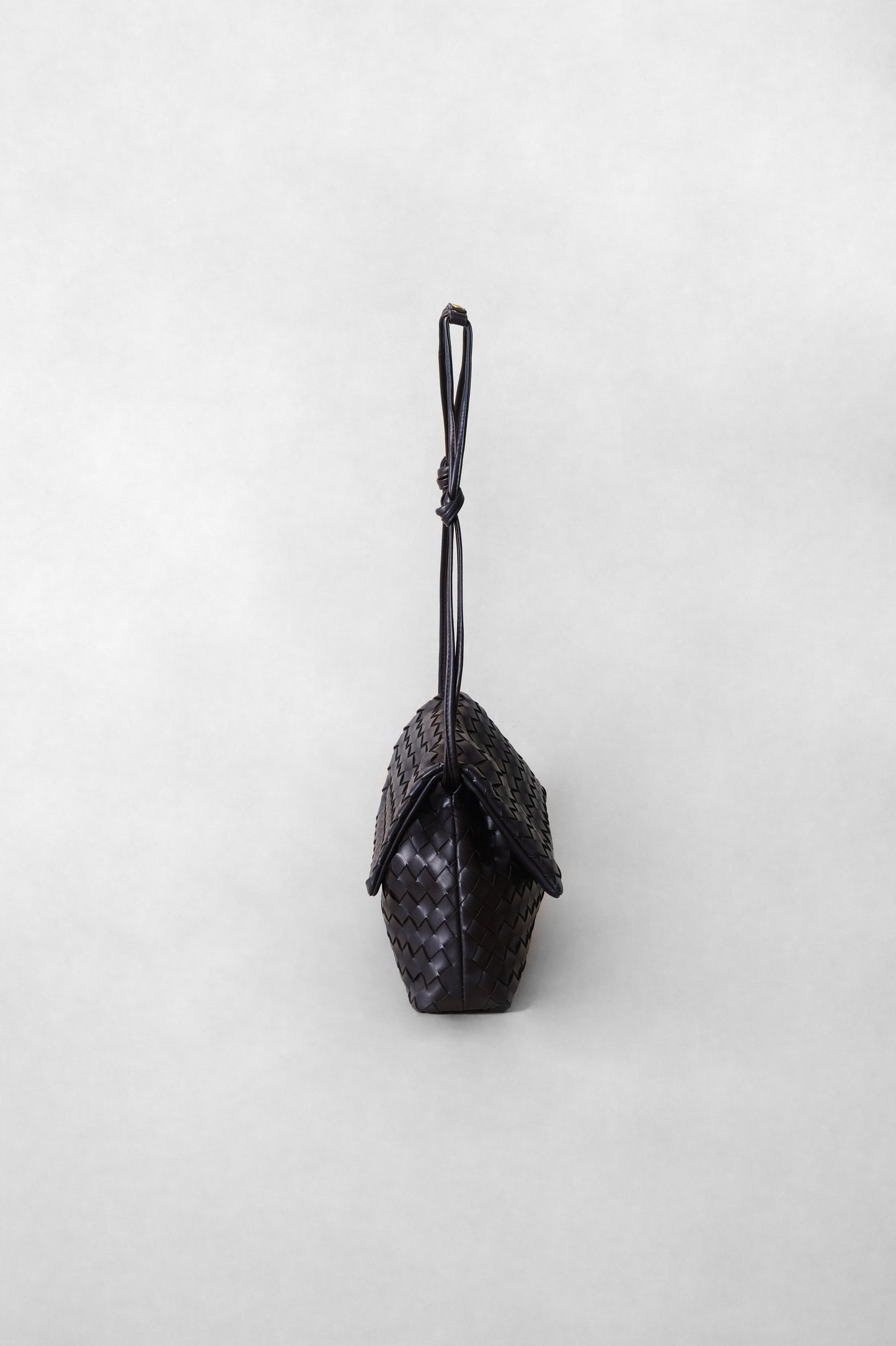 Artisan Classic Messenger Bag - Black Currant