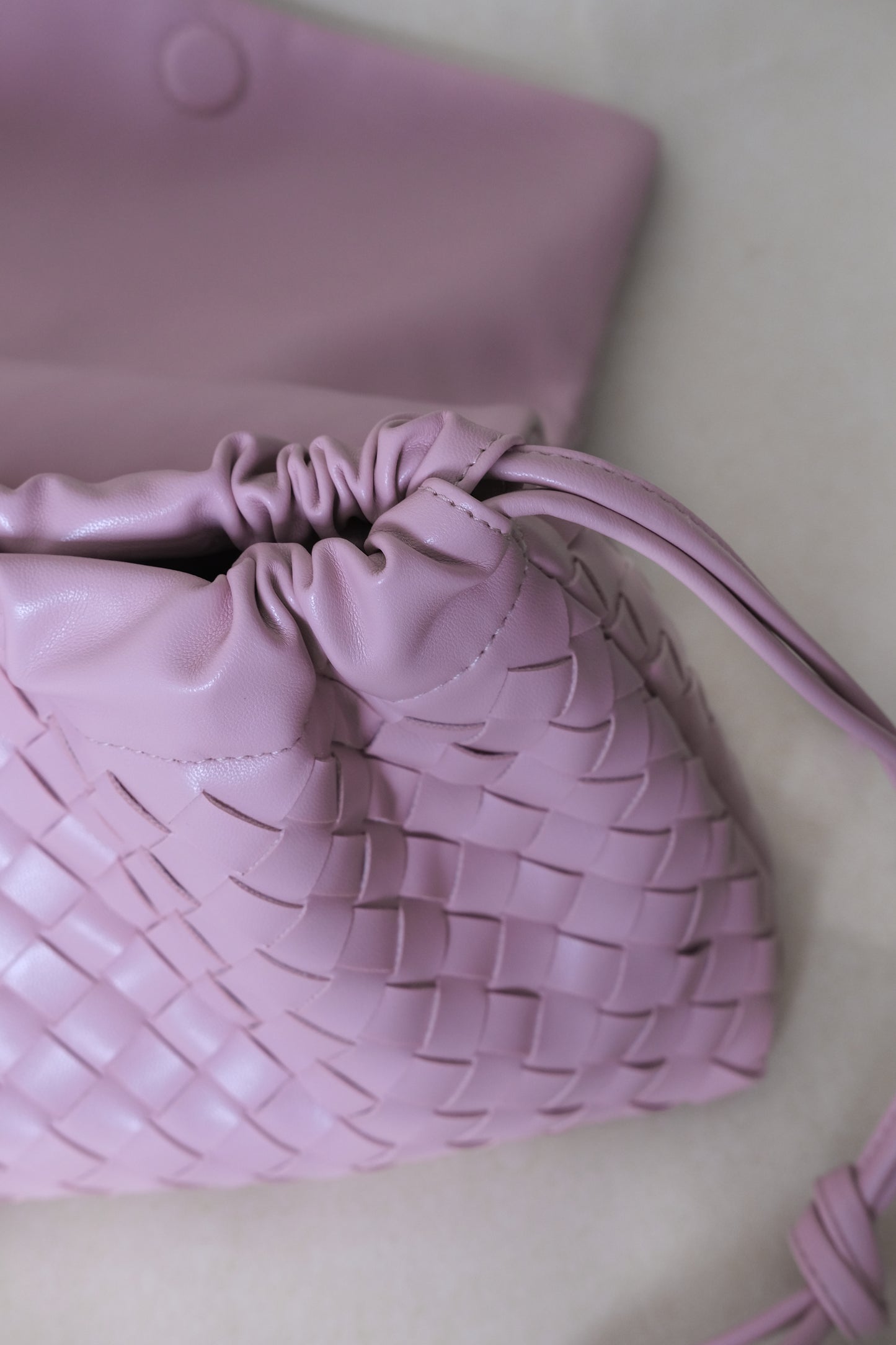 Artisan Classic Messenger Bag - Lotus Pink