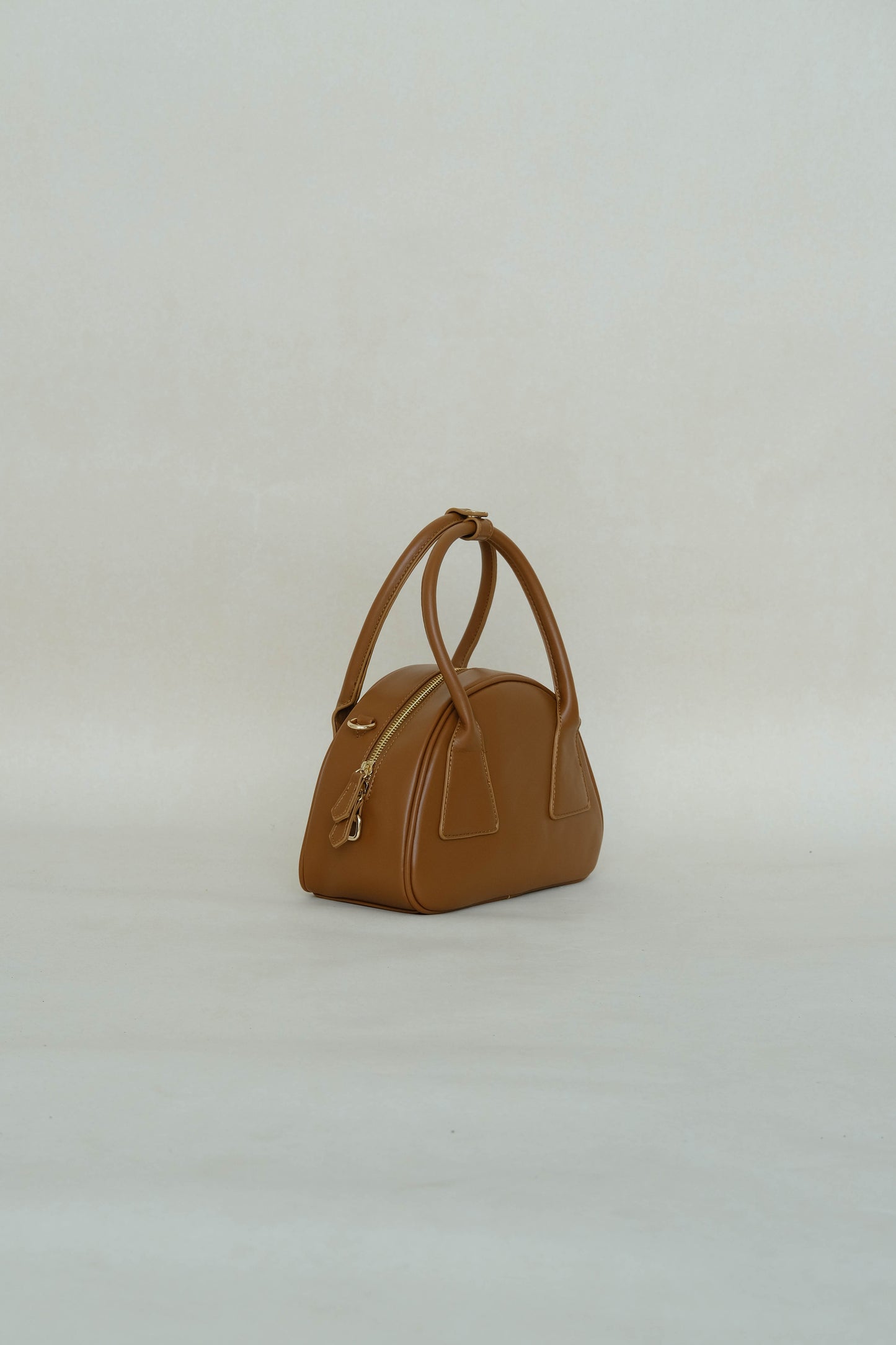 Japanese triangular rice ball shoulder crossbody bag in light brown