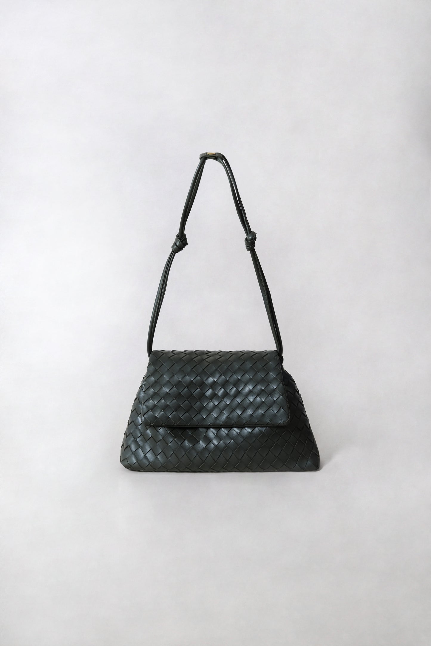 Artisan Classic Messenger Bag - Beech