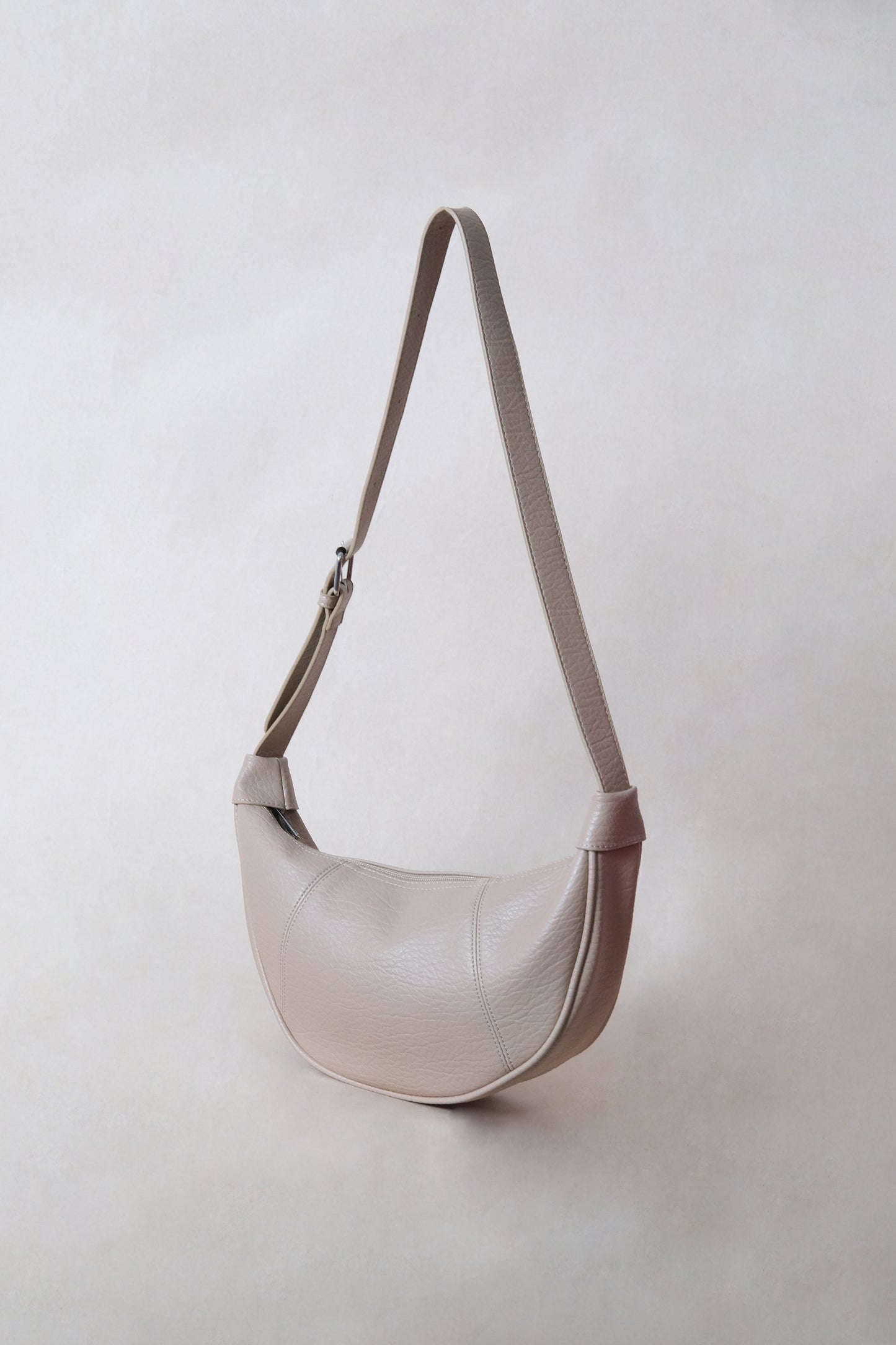 Everyday Soft Dumpling Bag - Almond