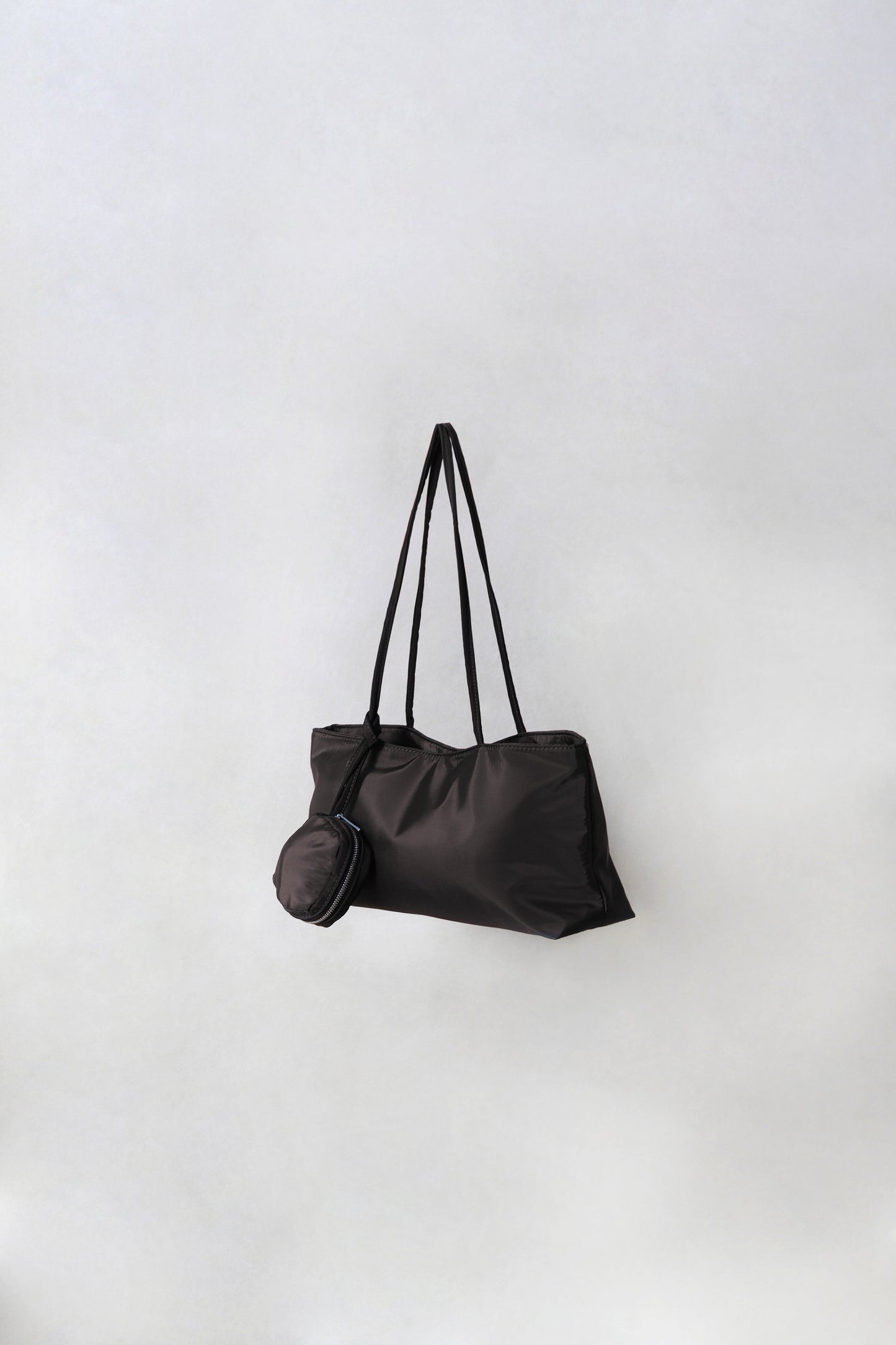 Classic Avenue Tote - Coffee (With Charm)