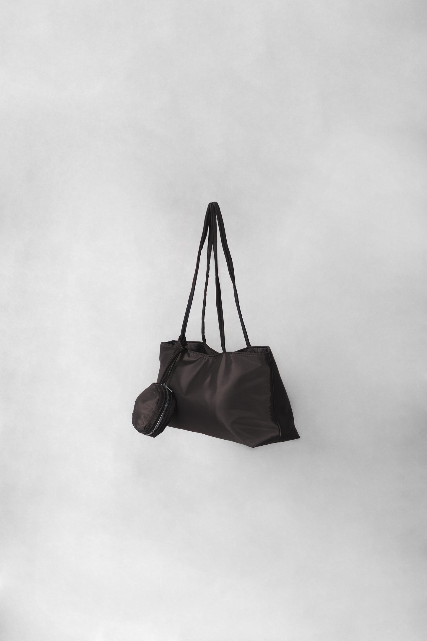 Classic Avenue Tote - Coffee (With Charm)