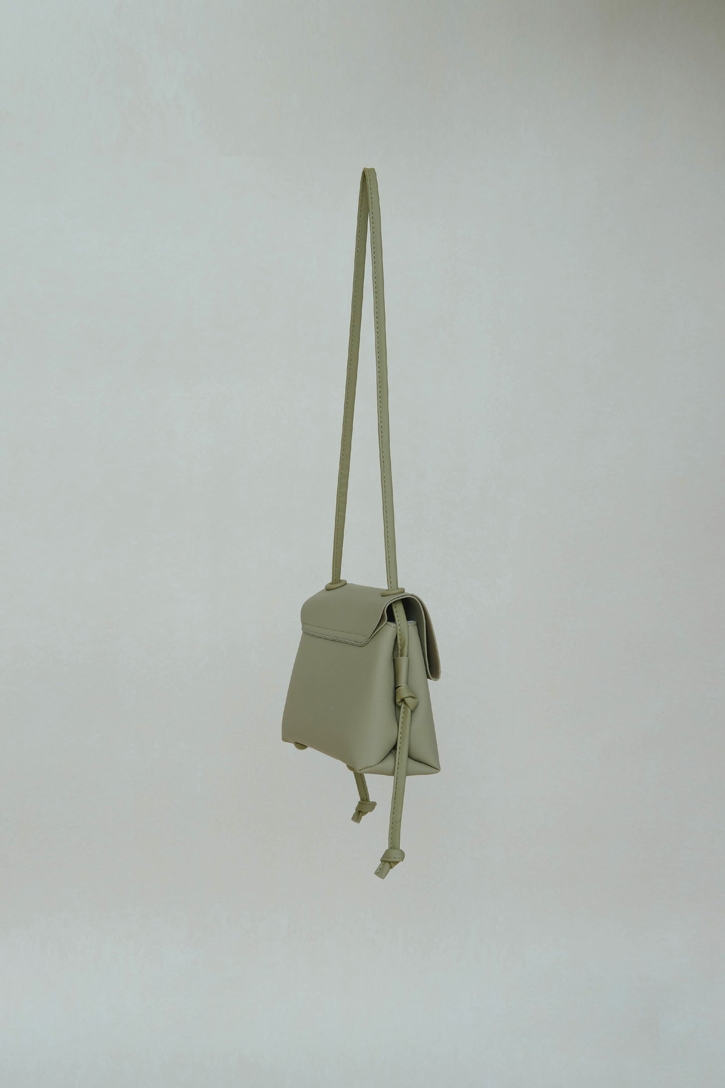 French one-shoulder cross-body vintage small square bag in light green