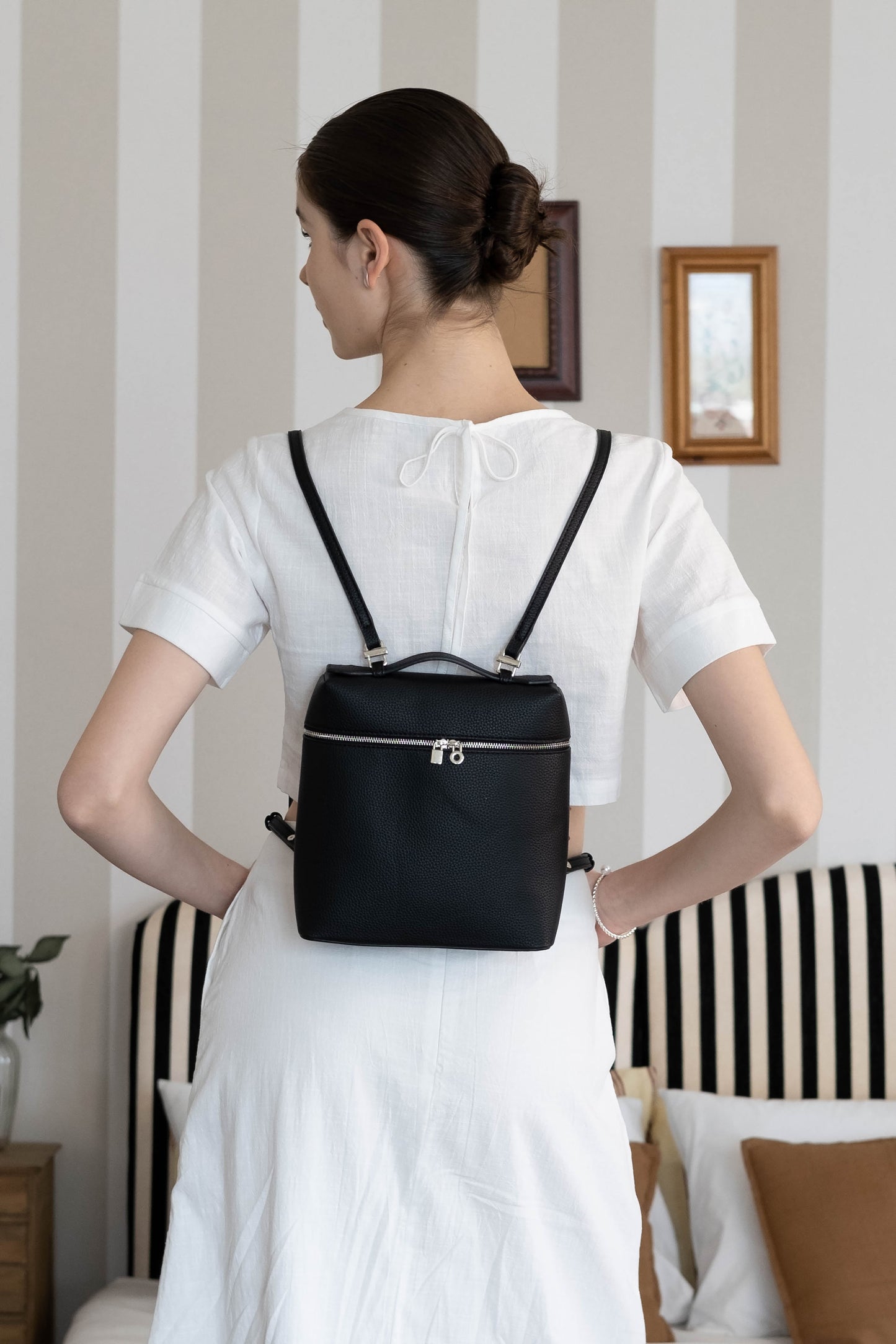 Solea Box Bag - Classic Black