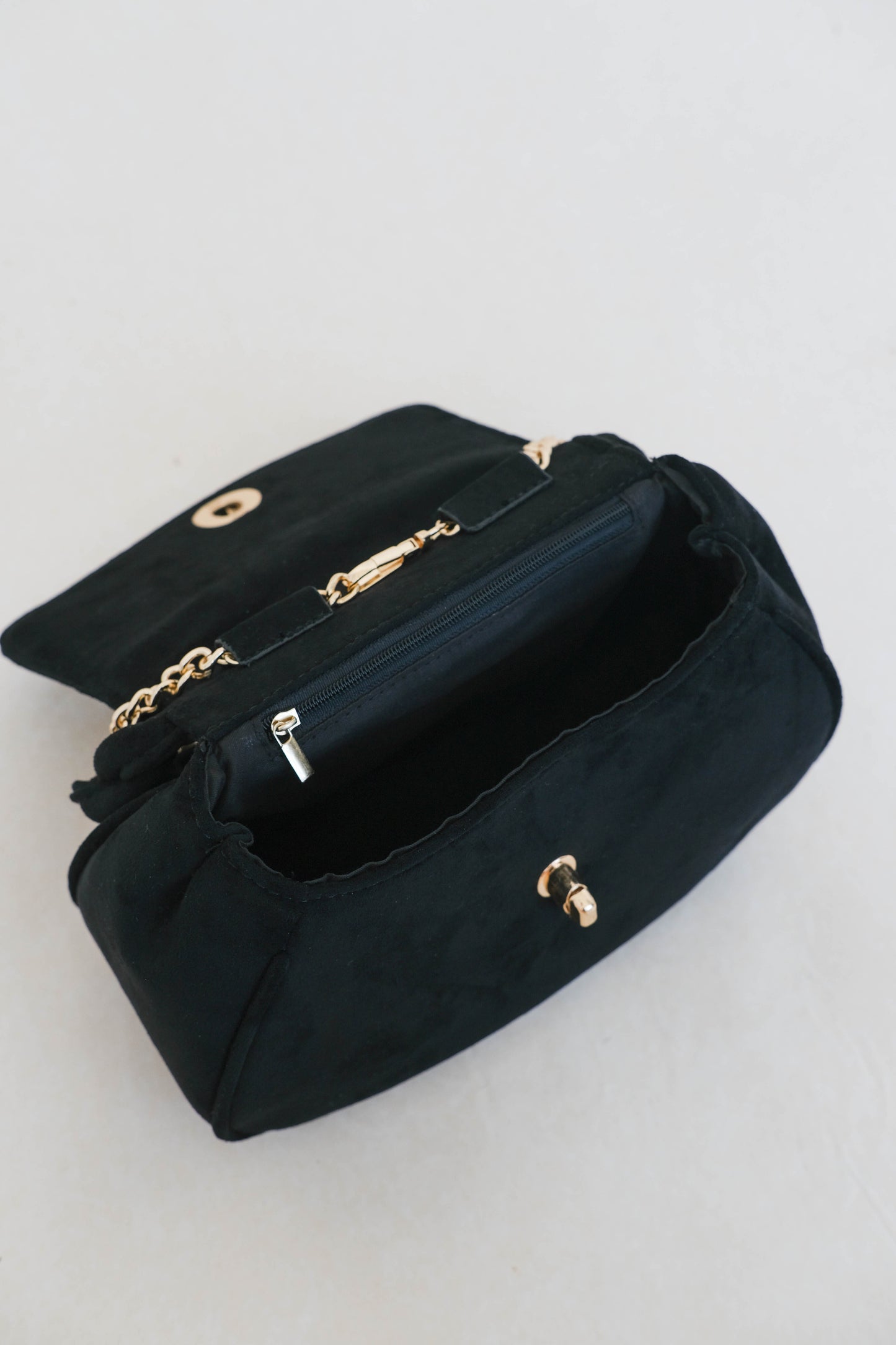 French Velvet Matte Gold Buckle Retro Handmade Twist Handbag