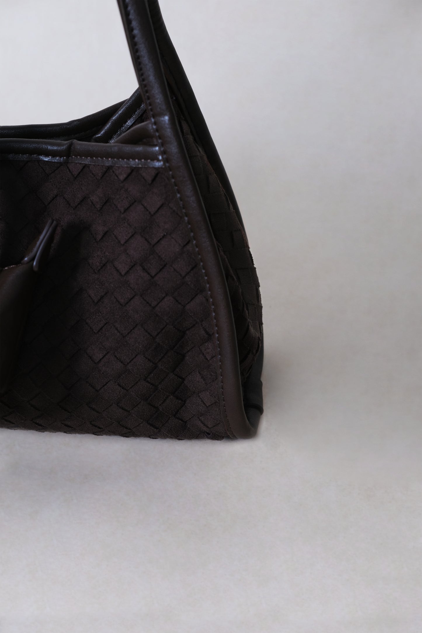 Artisan Grace Basket Bag - Coffee