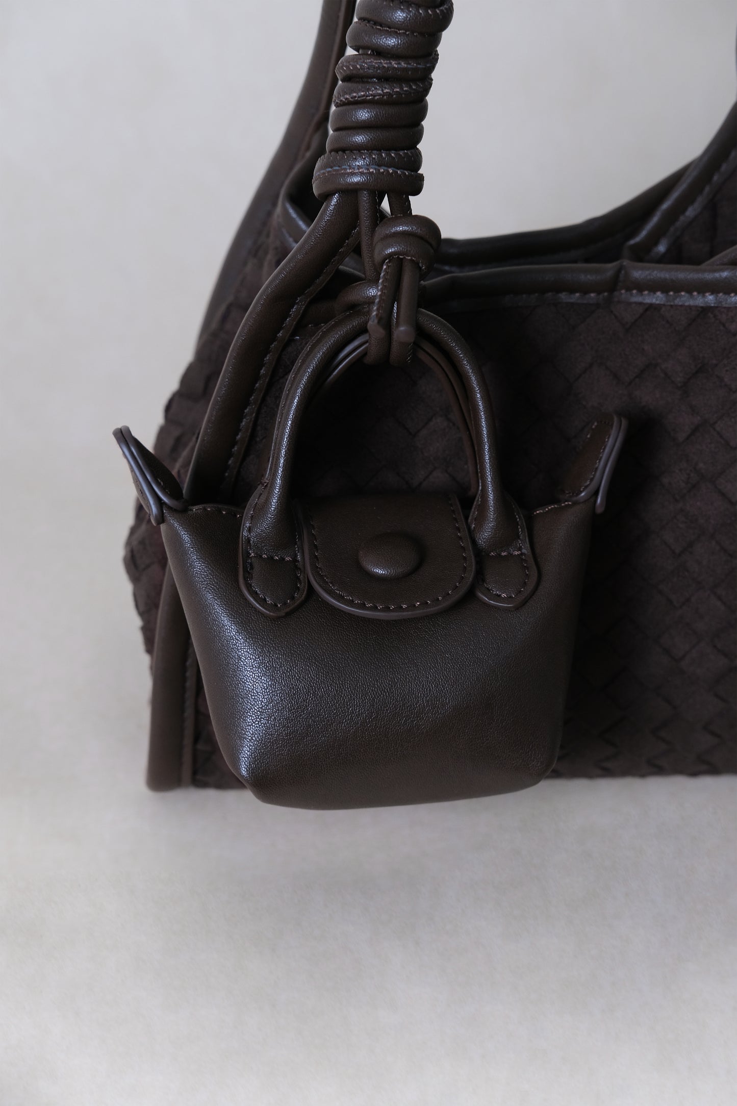 Artisan Grace Basket Bag - Coffee