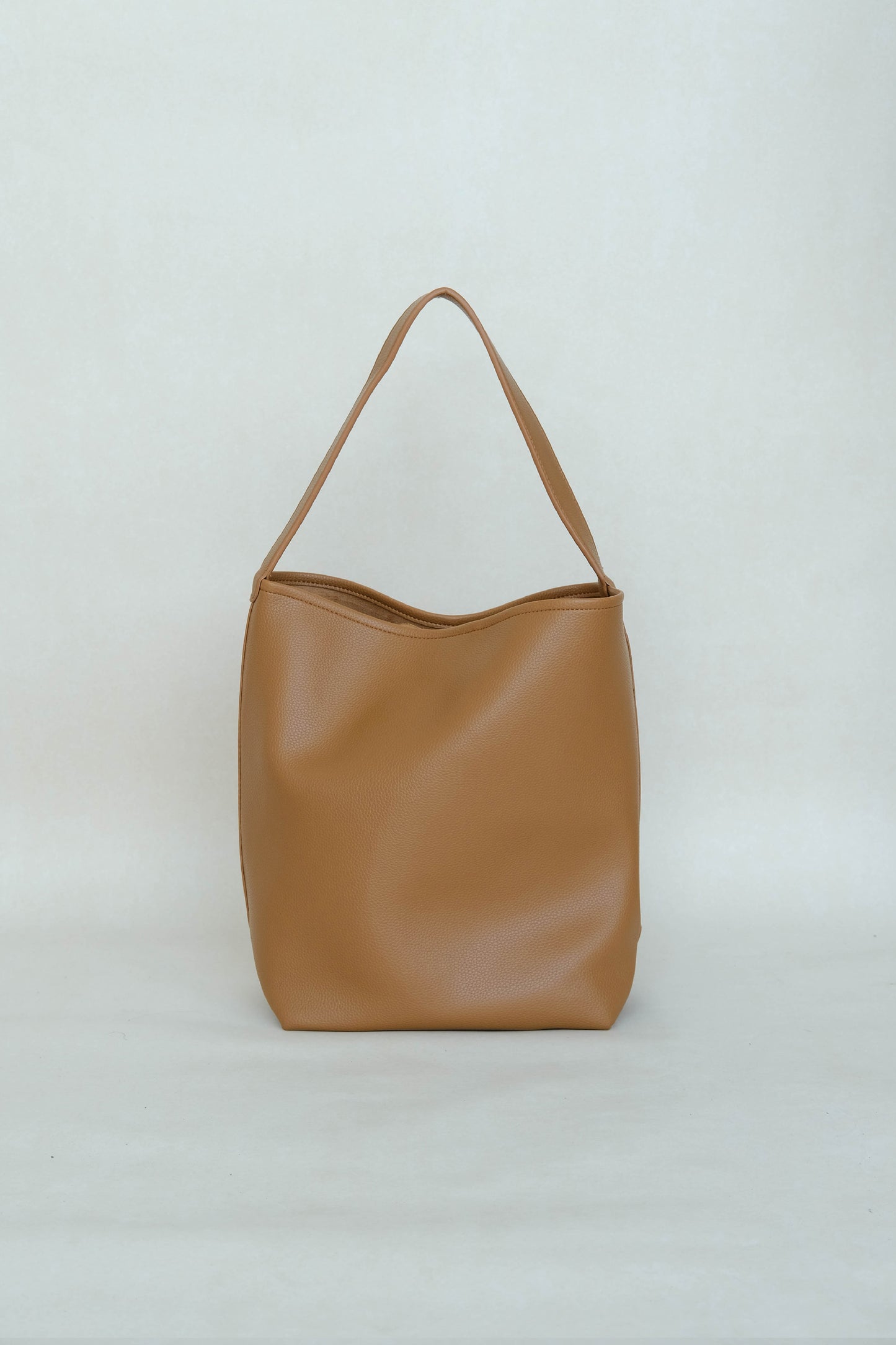 Pebbled texture soft leather simple shoulder bag in brown