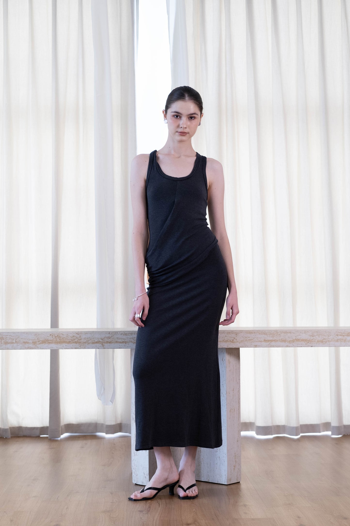 Elegant U-Neck Ruched Waist Maxi Dress - Dark Grey