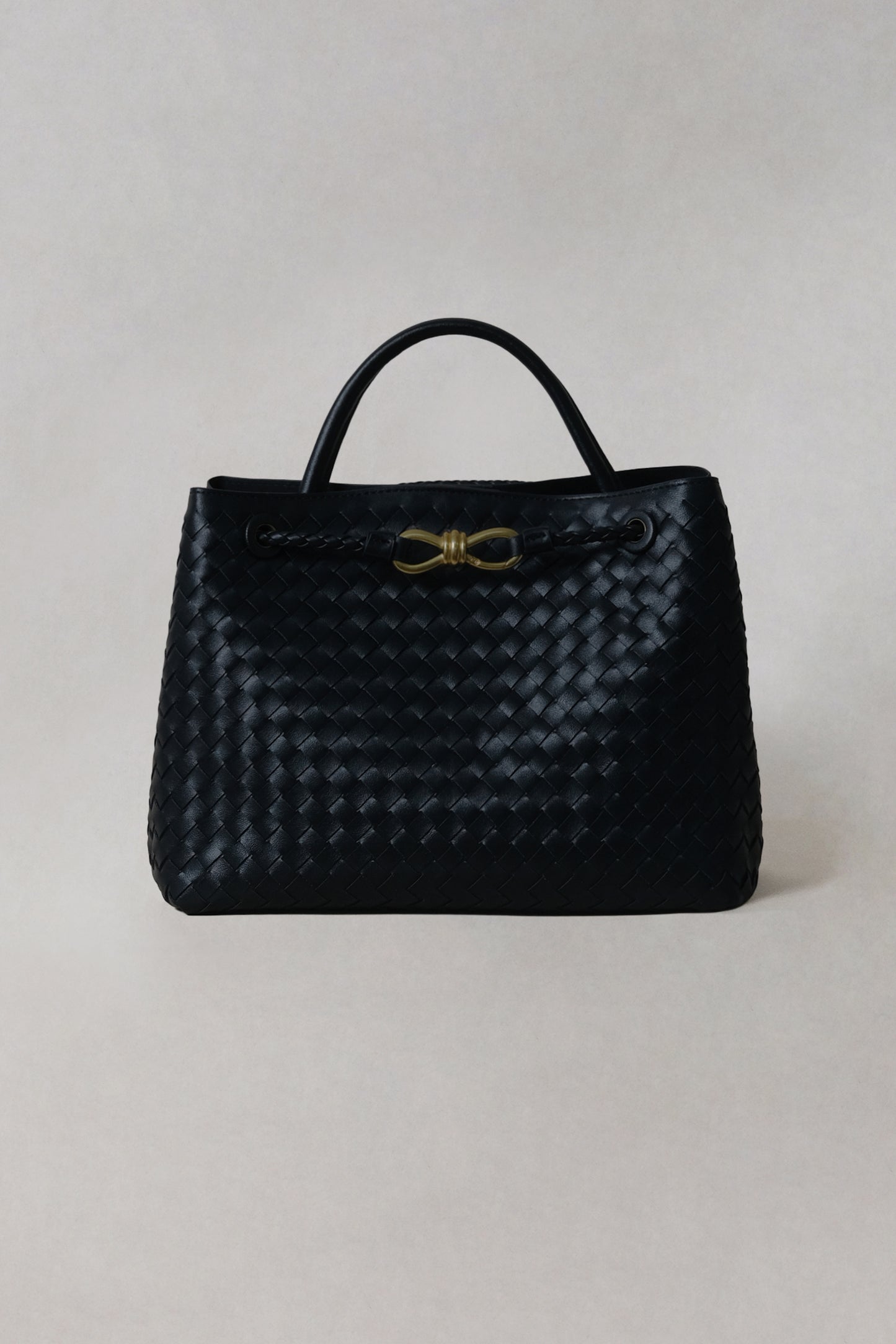 Large Artisan Grace Tote - Shinny Black