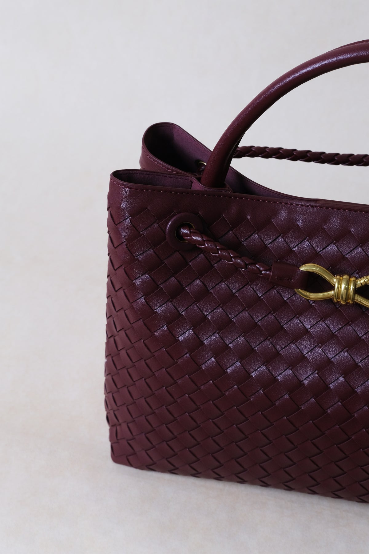 Large Artisan Grace Tote - Shinny Wine Red
