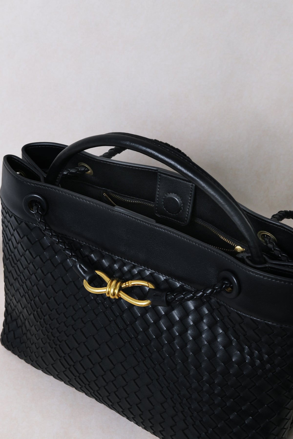 Large Artisan Grace Nouveau Tote – Shinny Black