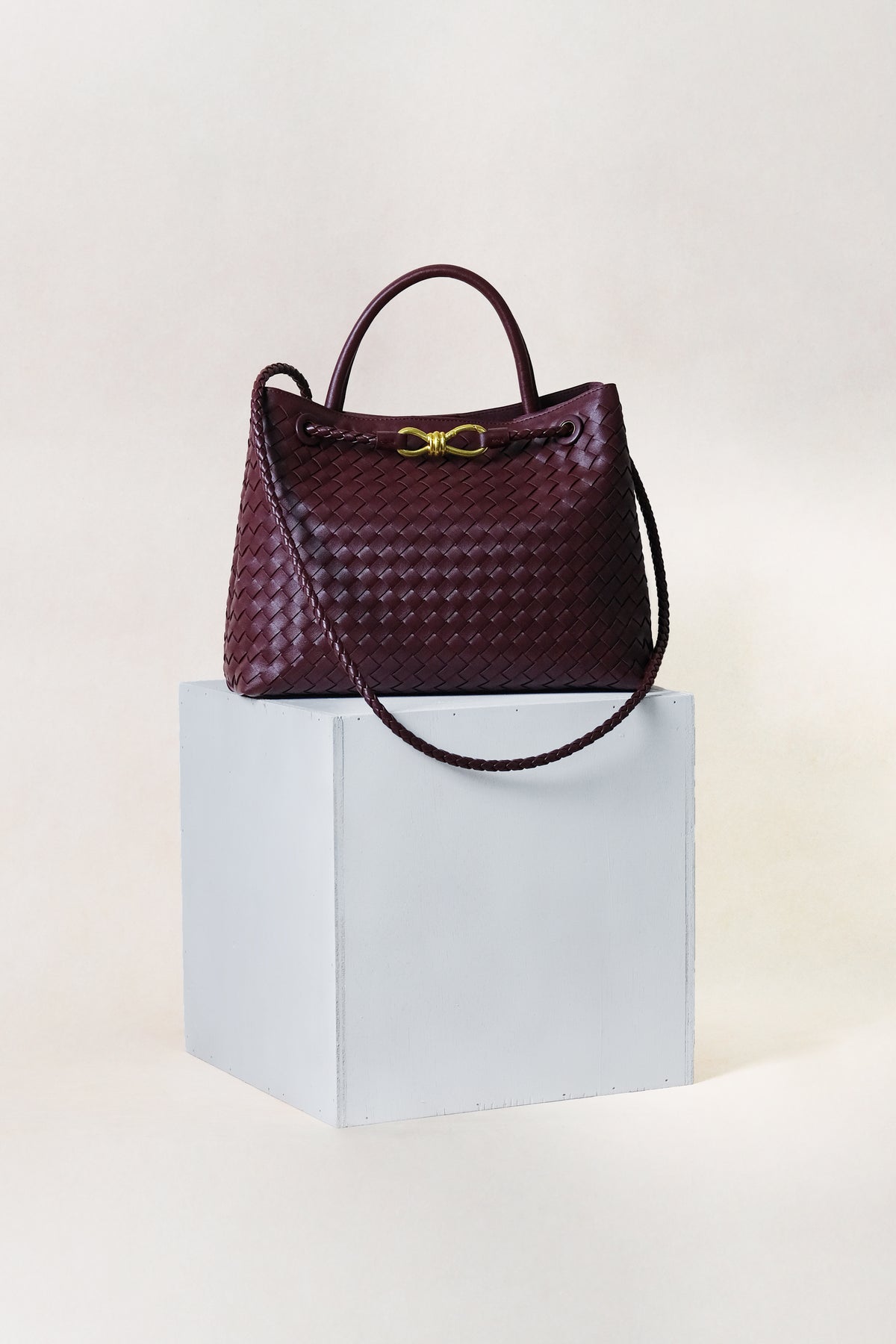 Large Artisan Grace Tote - Shinny Wine Red
