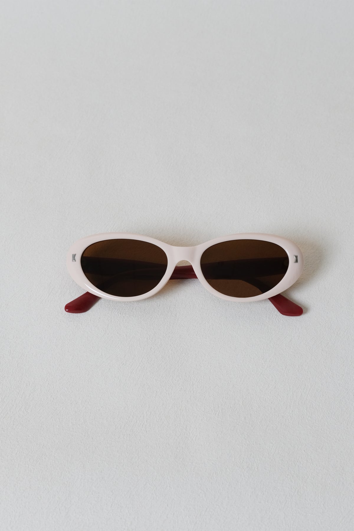 Lumière Oval Sunglasses - Creamy Pink Frame + Brown Lenses