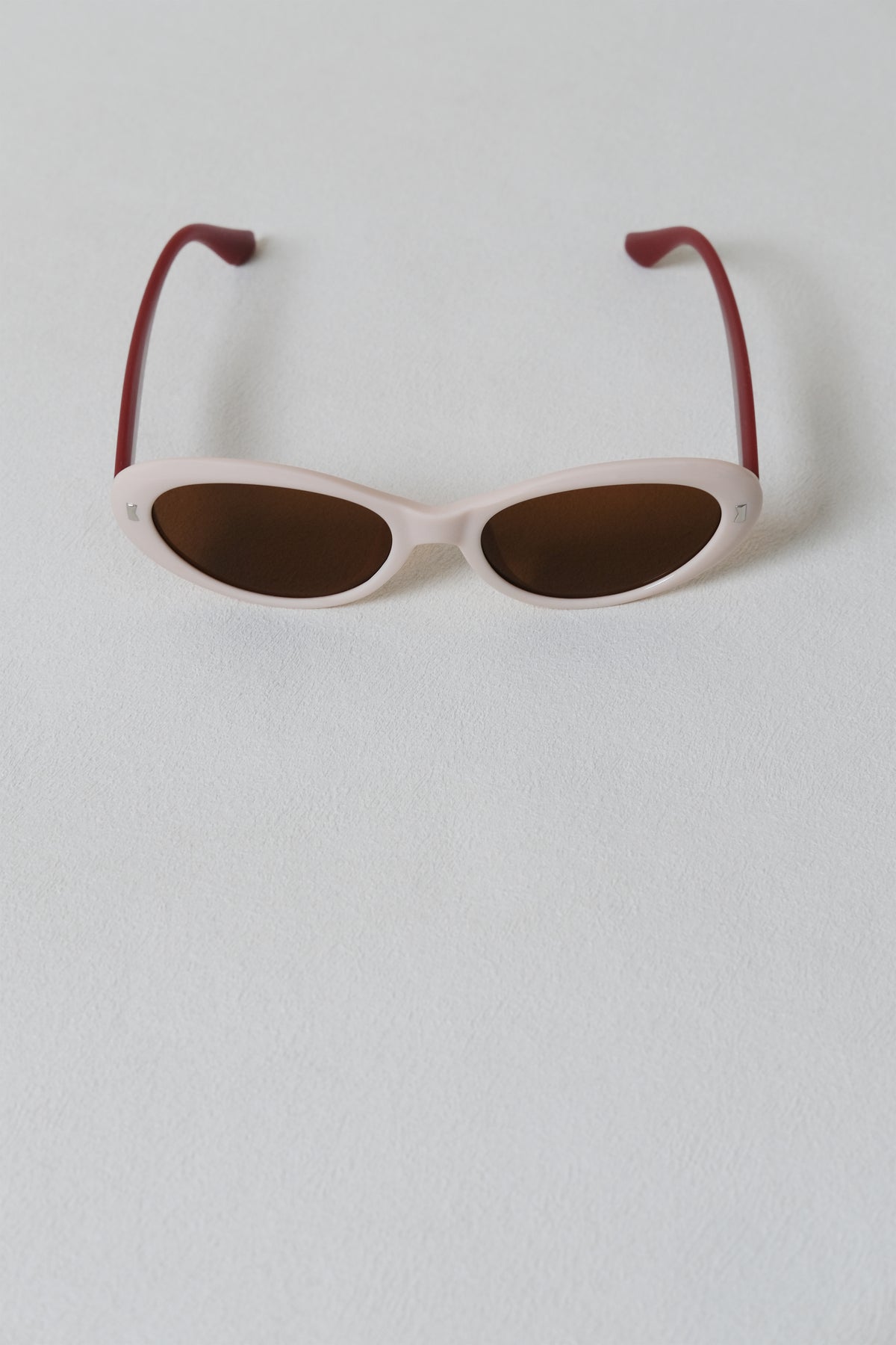 Lumière Oval Sunglasses - Creamy Pink Frame + Brown Lenses