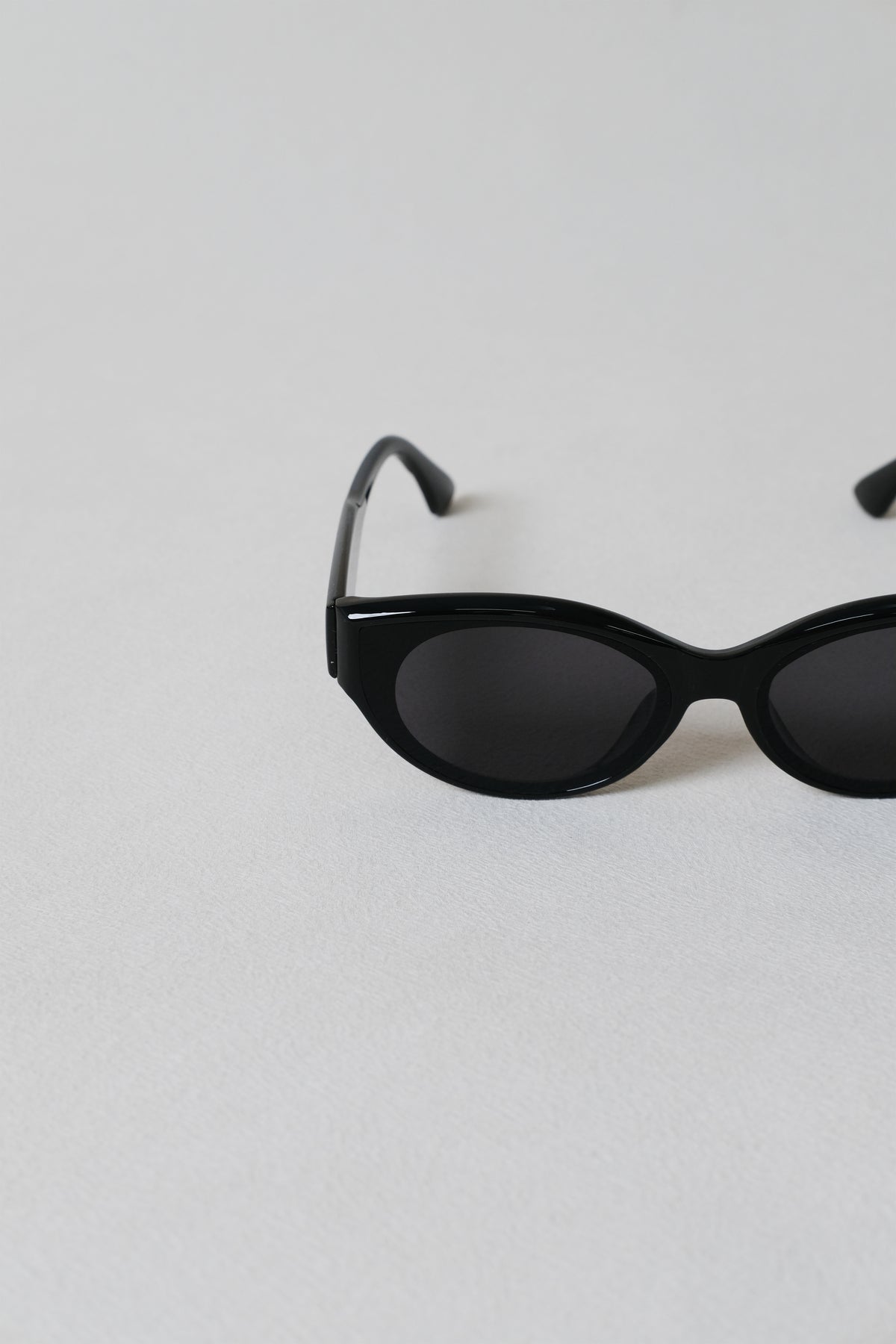 Noir Muse Sunglasses