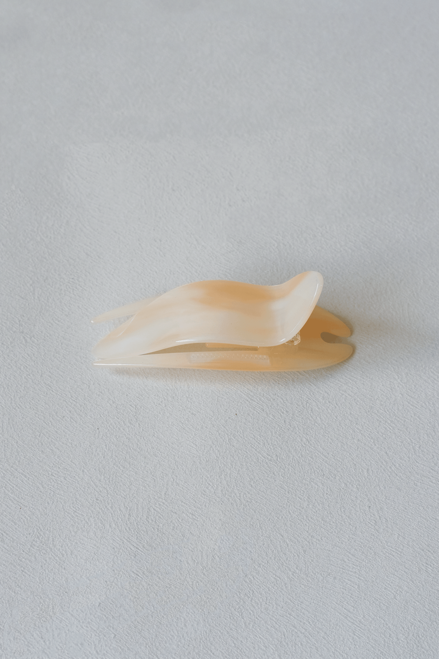 Lumière Tail Clip - Pink Orange