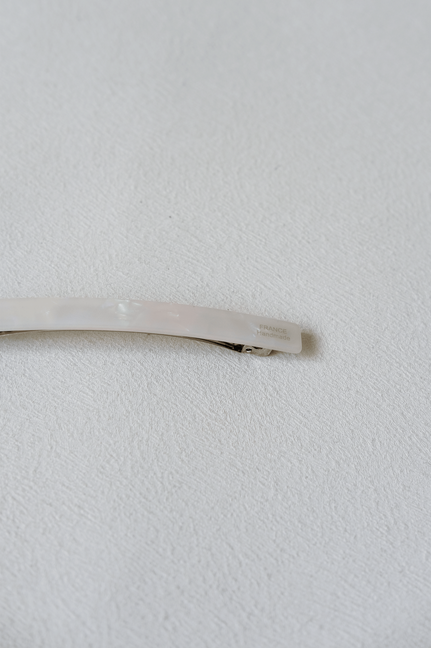 Linear Style Timeless Slim Barrette - White