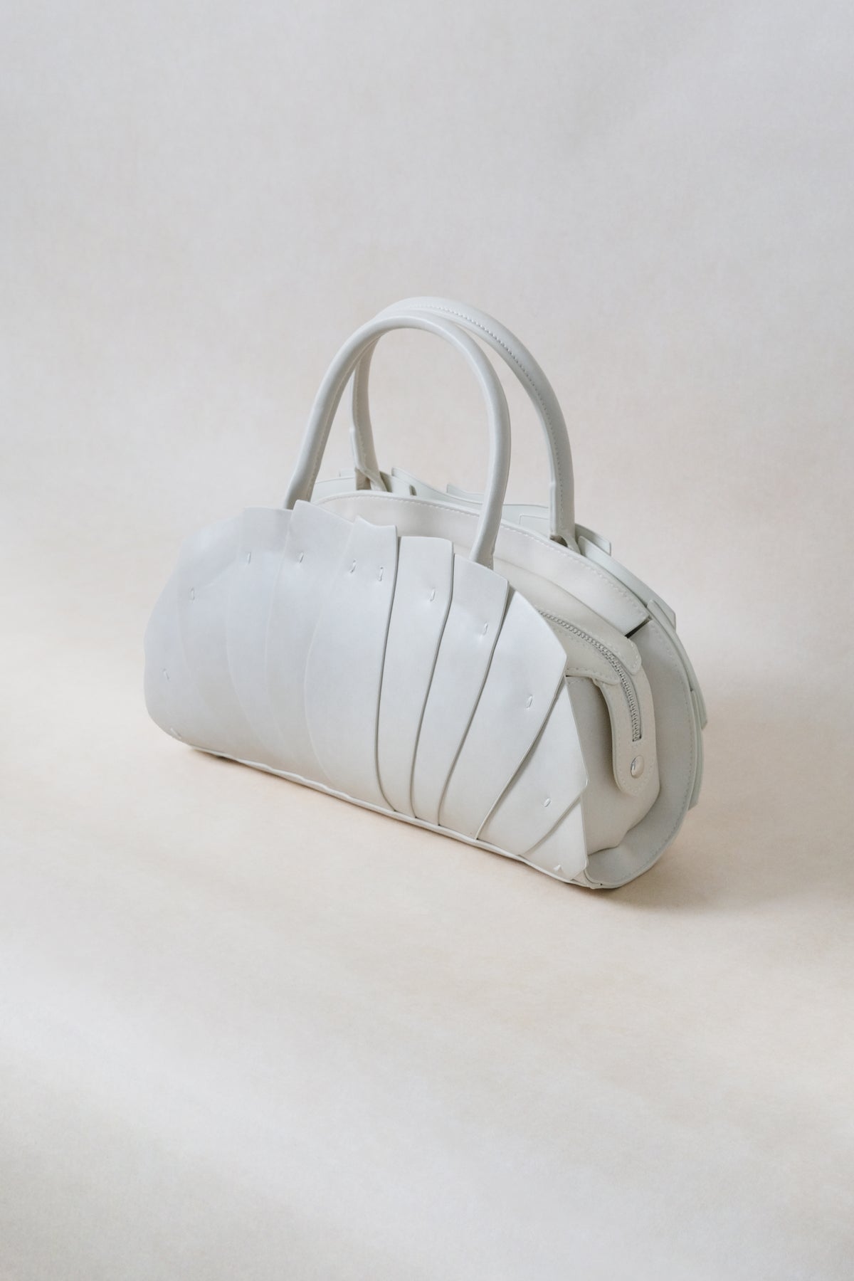 Artisan Lotus Grace Bag - White