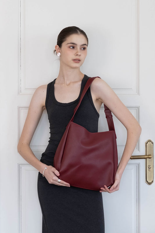 The Elara Tote - Wine Red