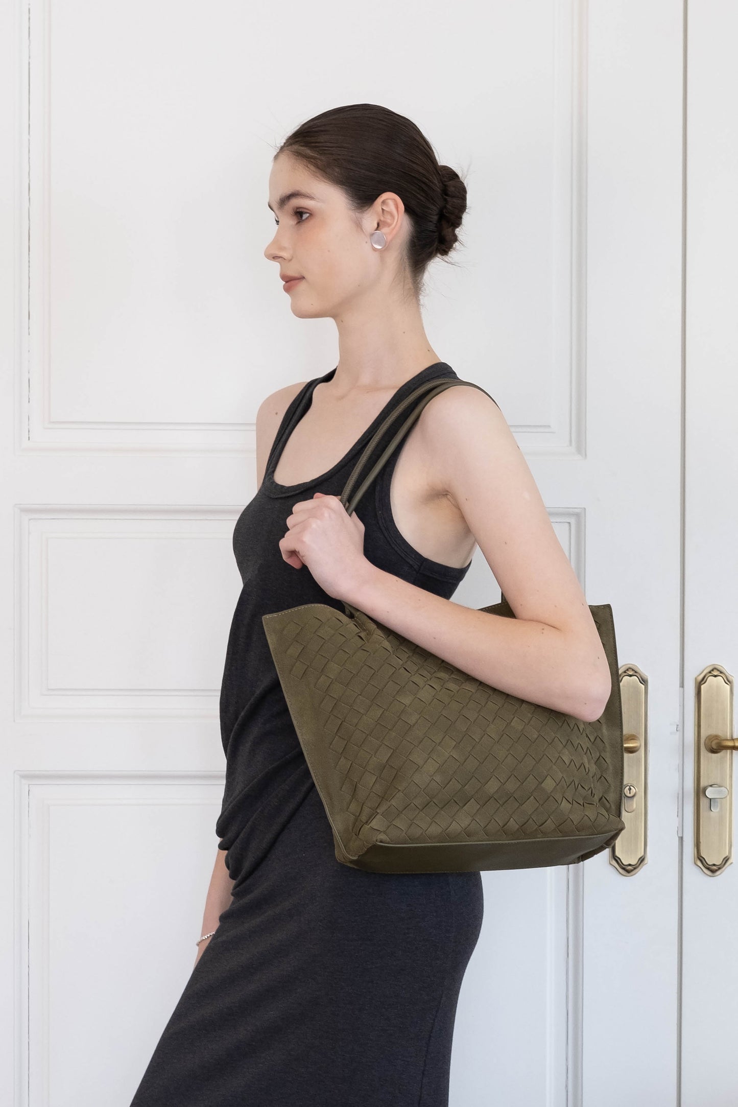 The Artisan Grande Tote - Olive Green