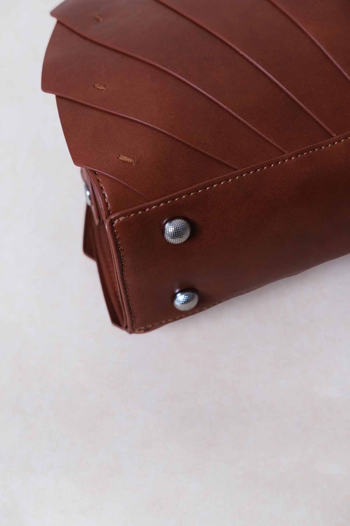 Artisan Lotus Grace Bag - Chestnut
