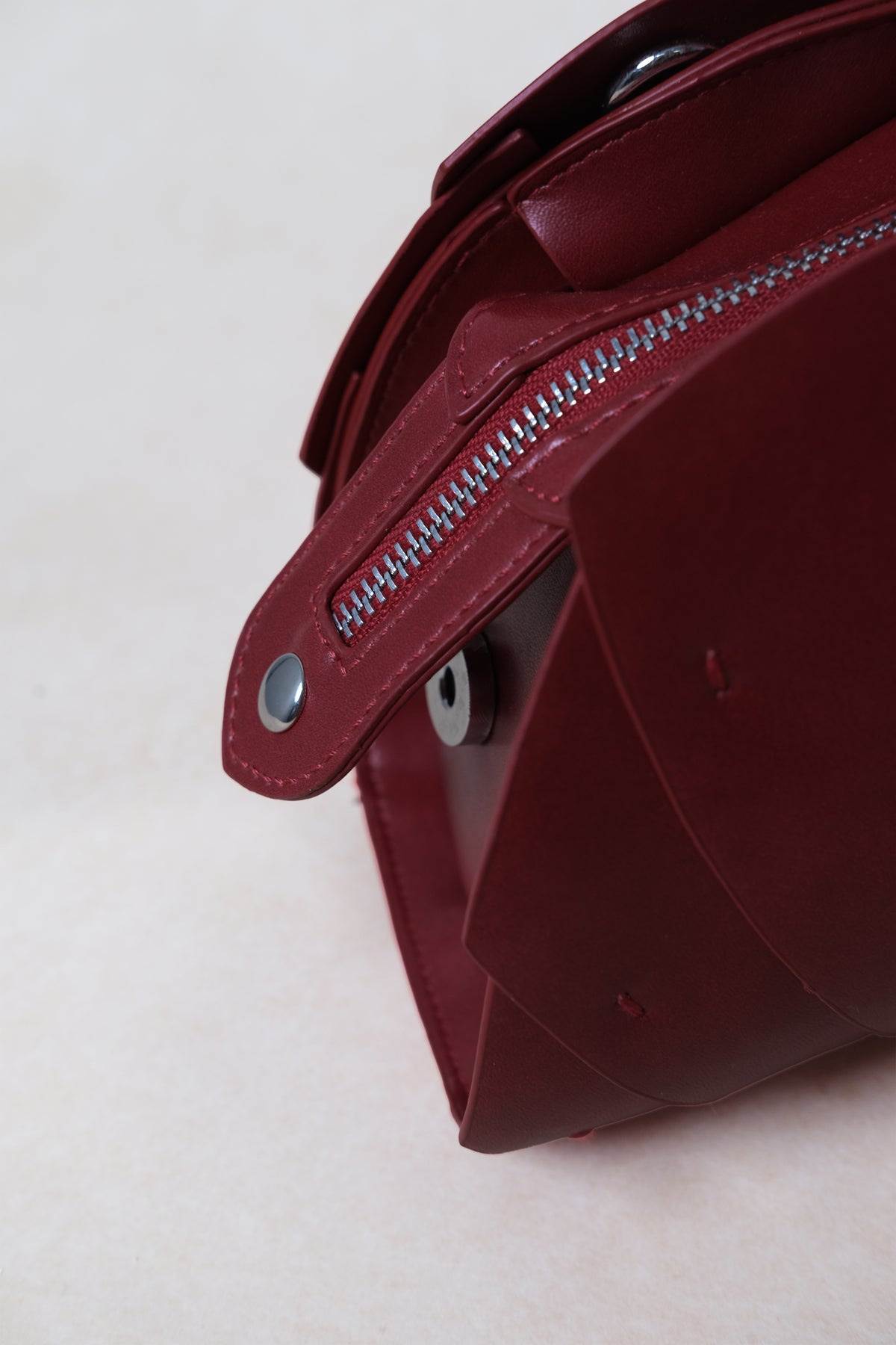 Artisan Lotus Grace Bag - Wine Red