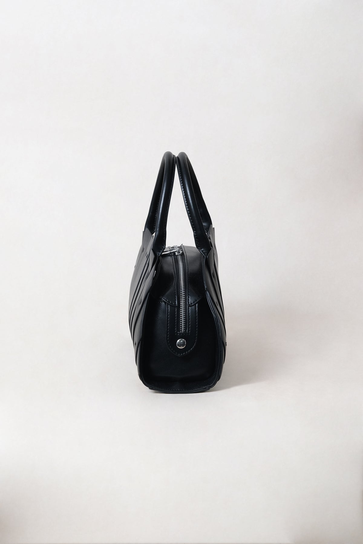 Artisan Lotus Grace Bag - Classic Black