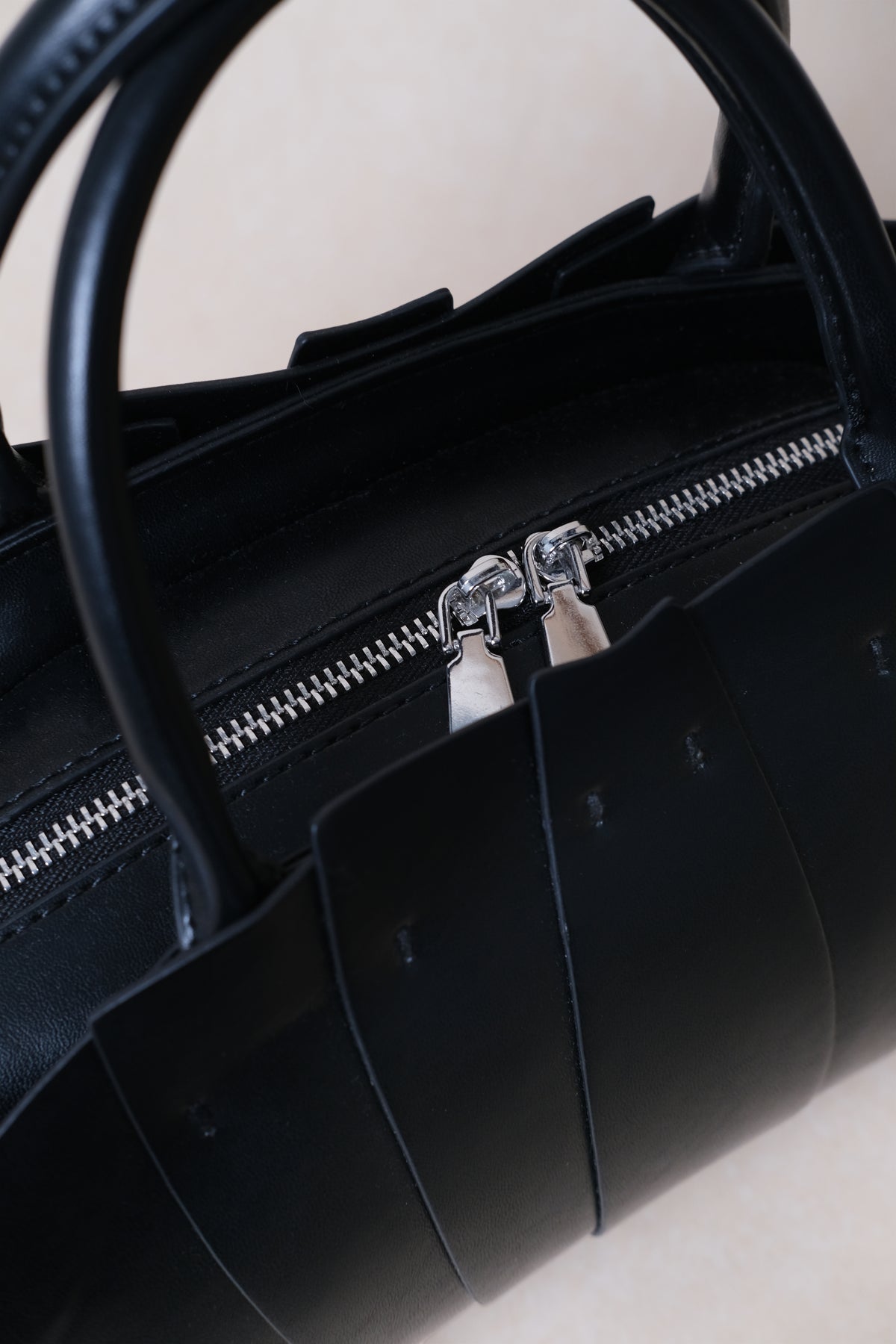 Artisan Lotus Grace Bag - Classic Black