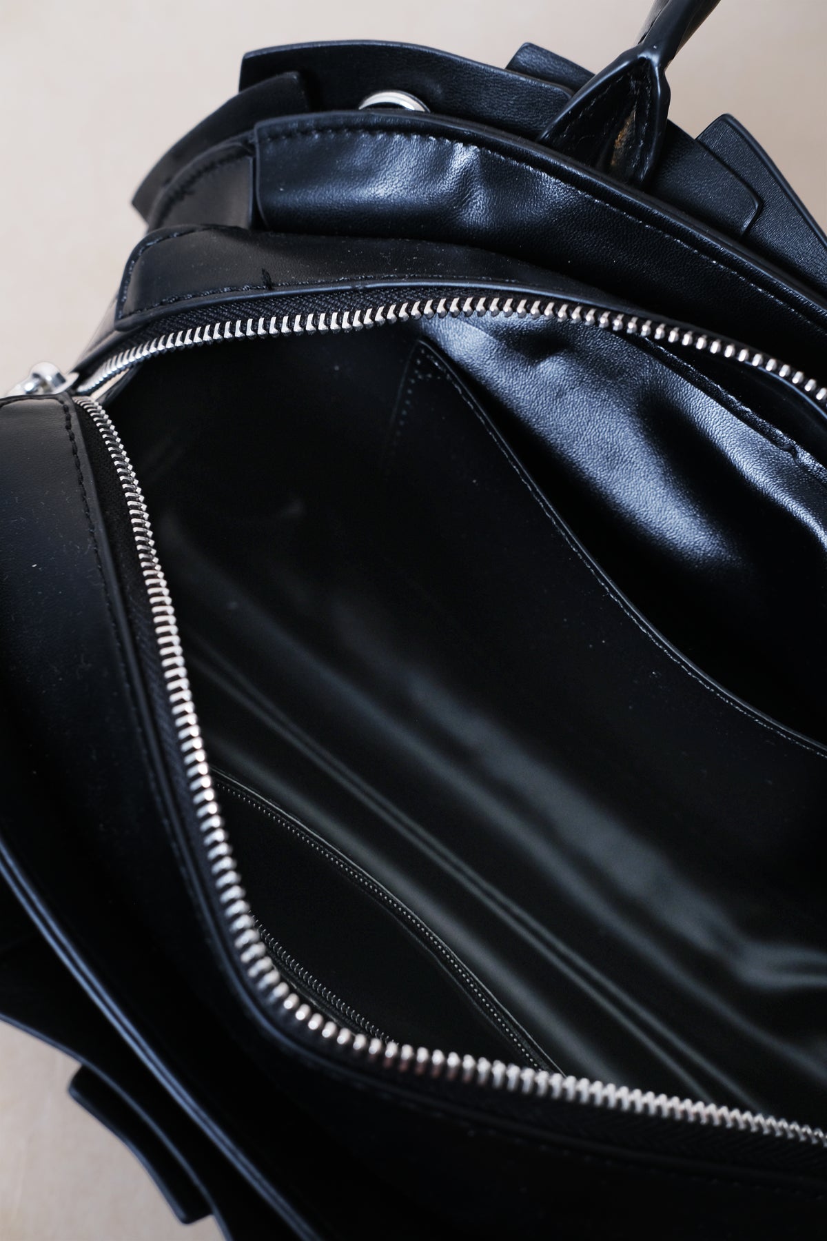 Artisan Lotus Grace Bag - Classic Black