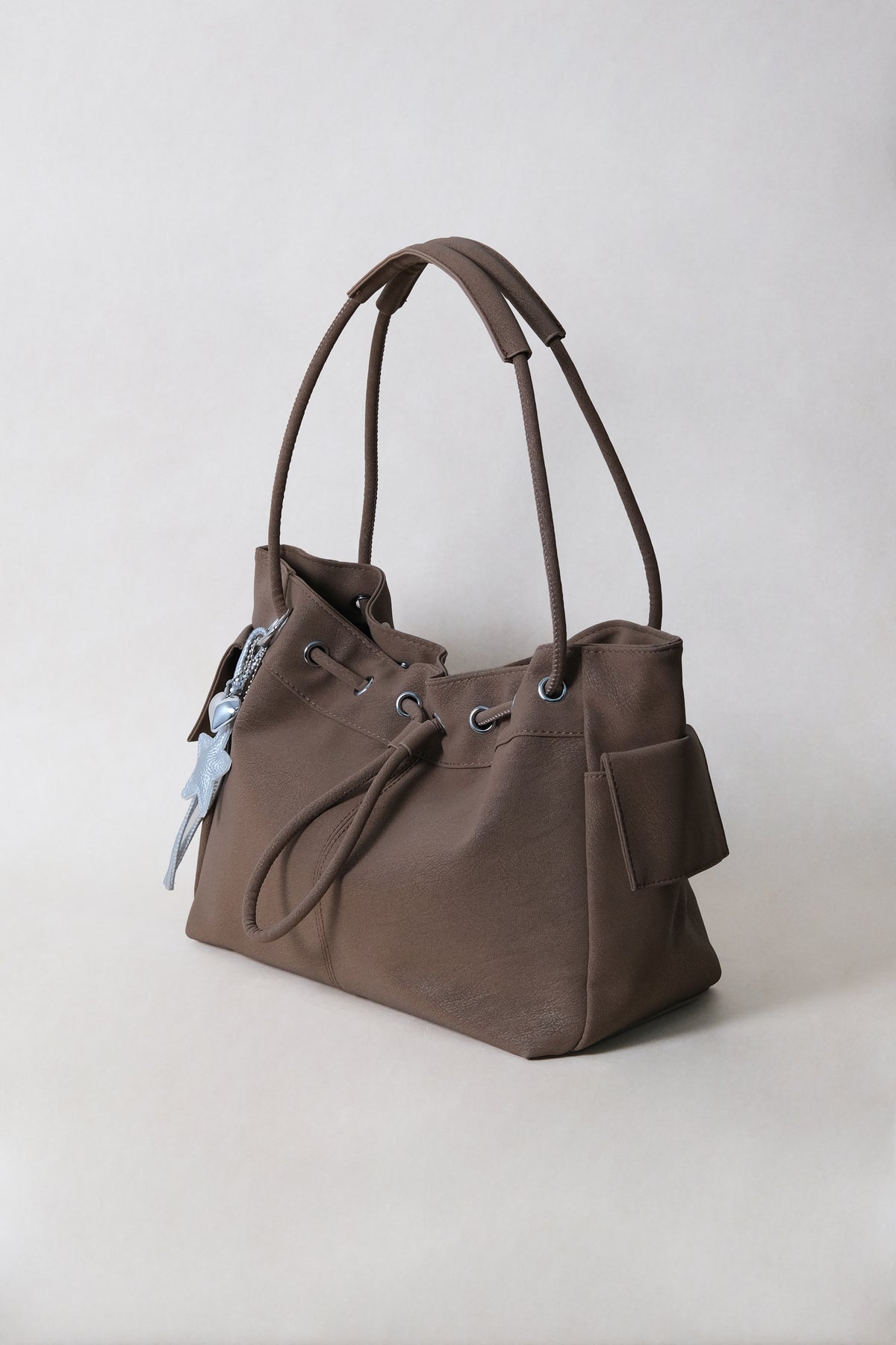 Medium Classic Daily Tote - Chestnut (With Charm)