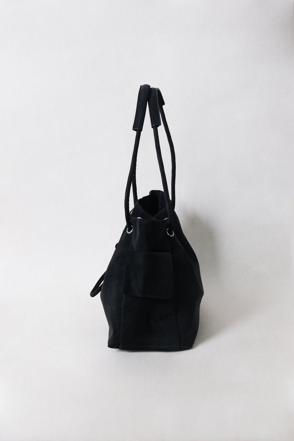 Medium Classic Daily Tote - Classic Black (With Charm)