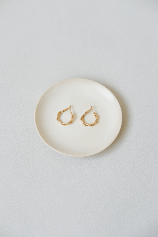 Twist Elegance Earrings