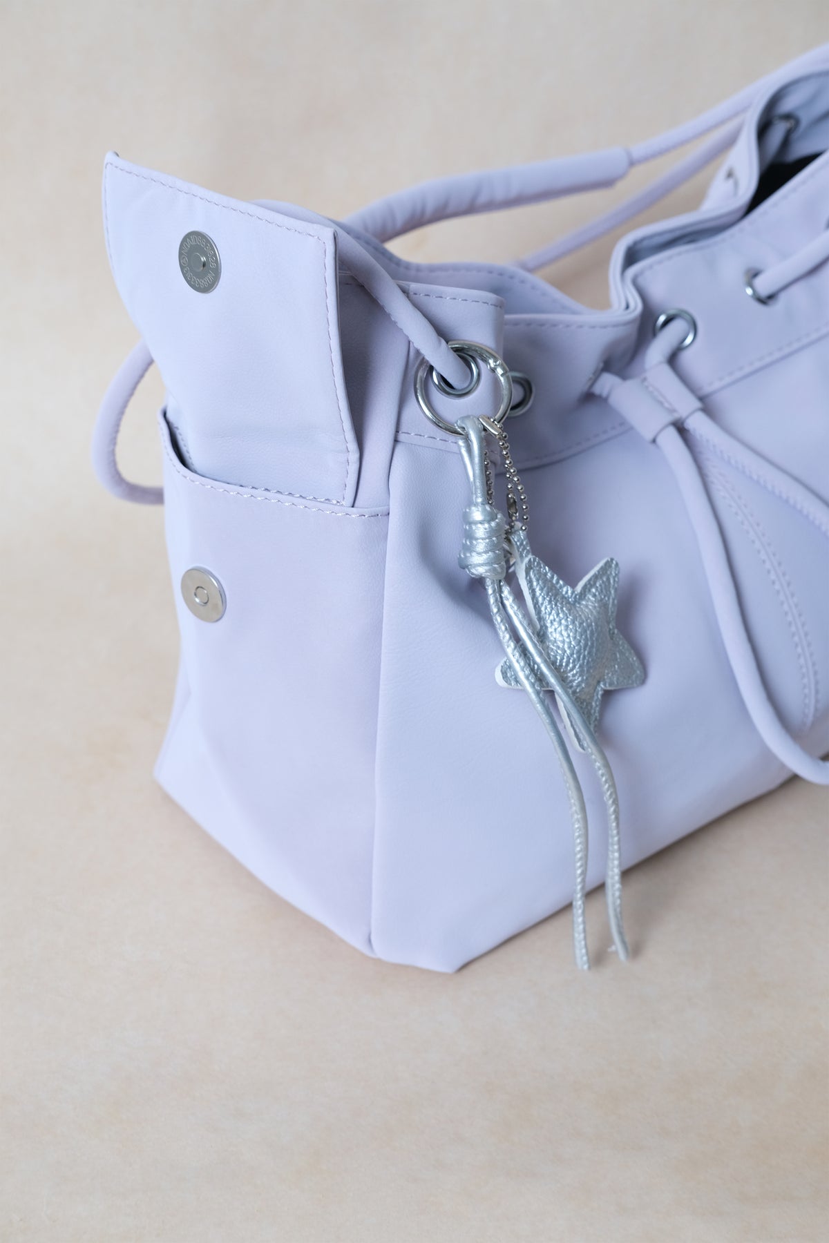 Medium Classic Daily Tote - Light Purple (With Charm)