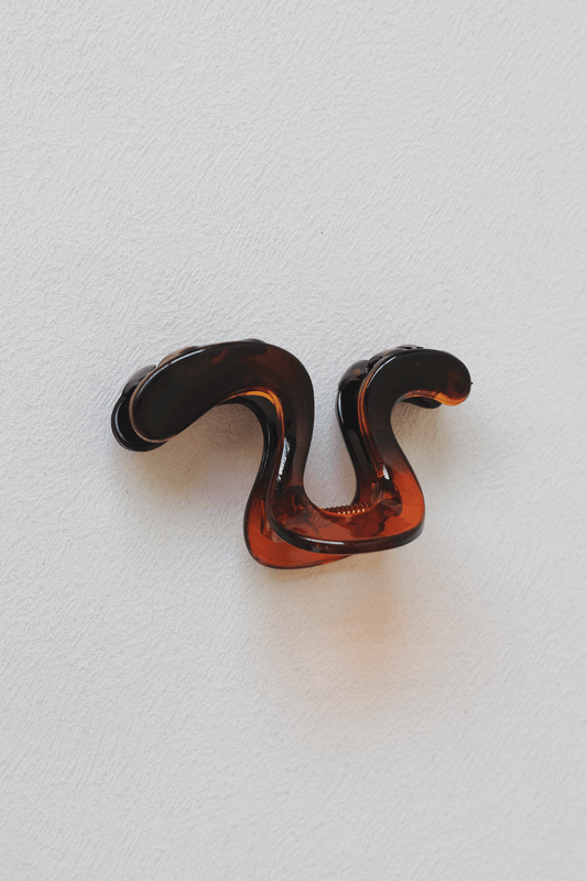 Grande Curve Claw Clip - Rose Amber