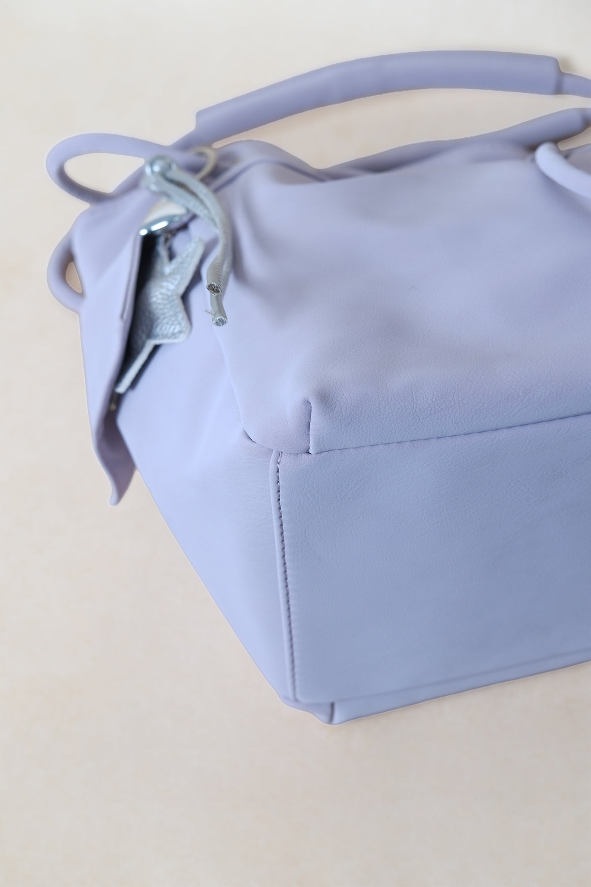 Medium Classic Daily Tote - Light Purple (With Charm)