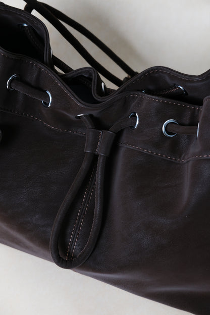 Medium Classic Daily Tote - Coffee (With Charm)