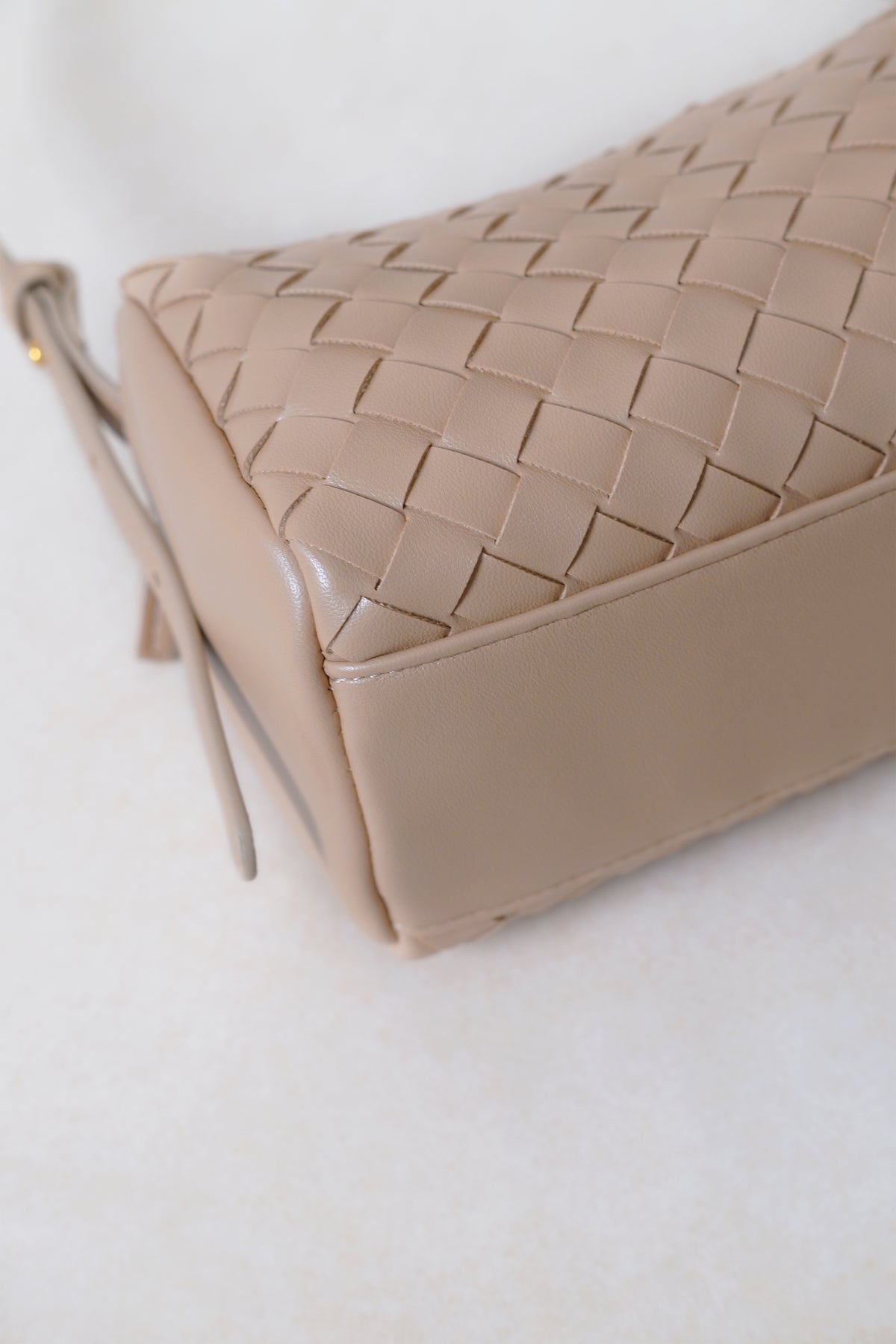 Artisan Arlette Bag - Milk Tea