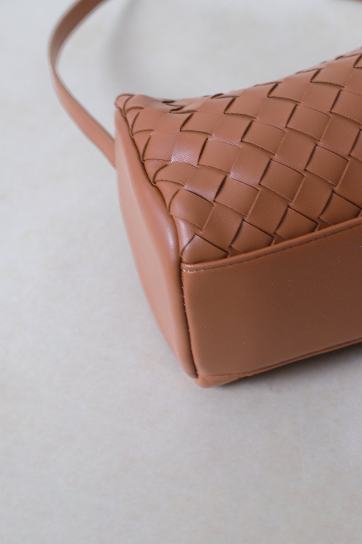 Artisan Arlette Bag - Chestnut