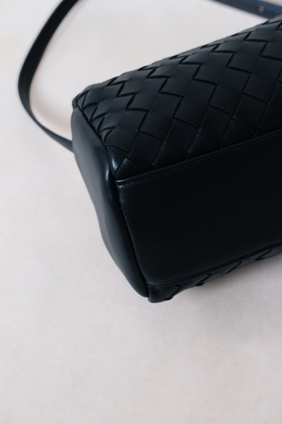 Artisan Arlette Bag - Classic Black