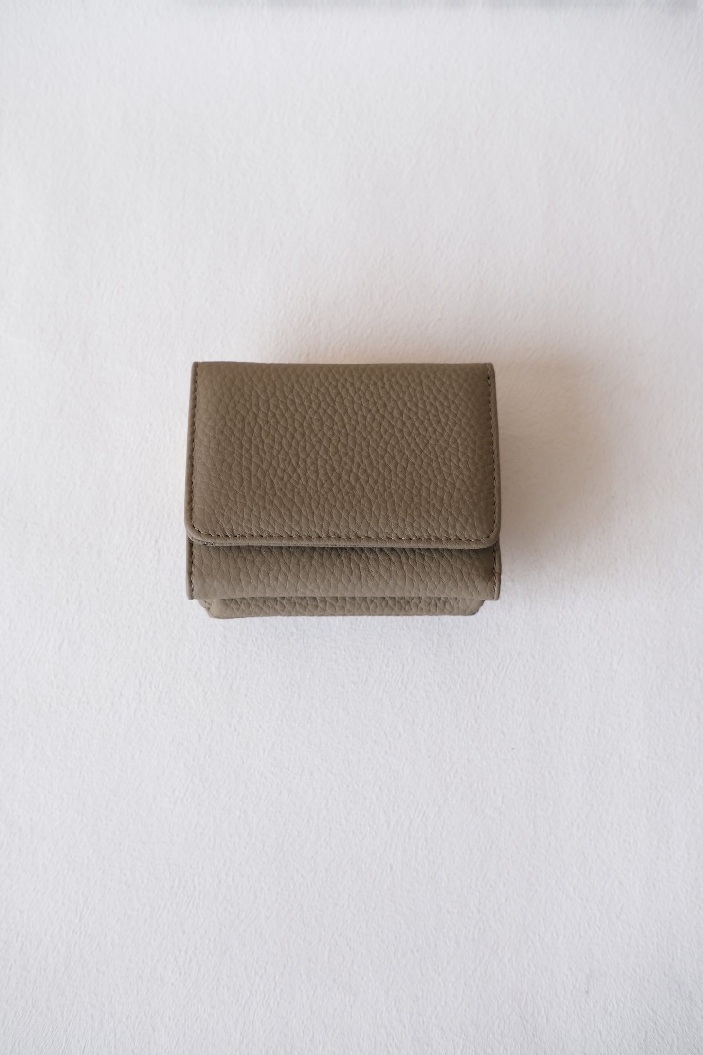 Signature Metal-Clasp Compact Wallet - Khaki
