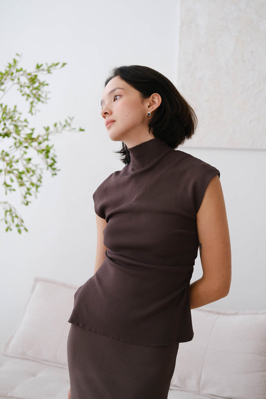 Stand collar top with sleeves in Soot Color