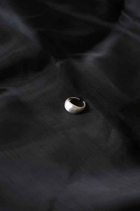 Luna Matte Ring